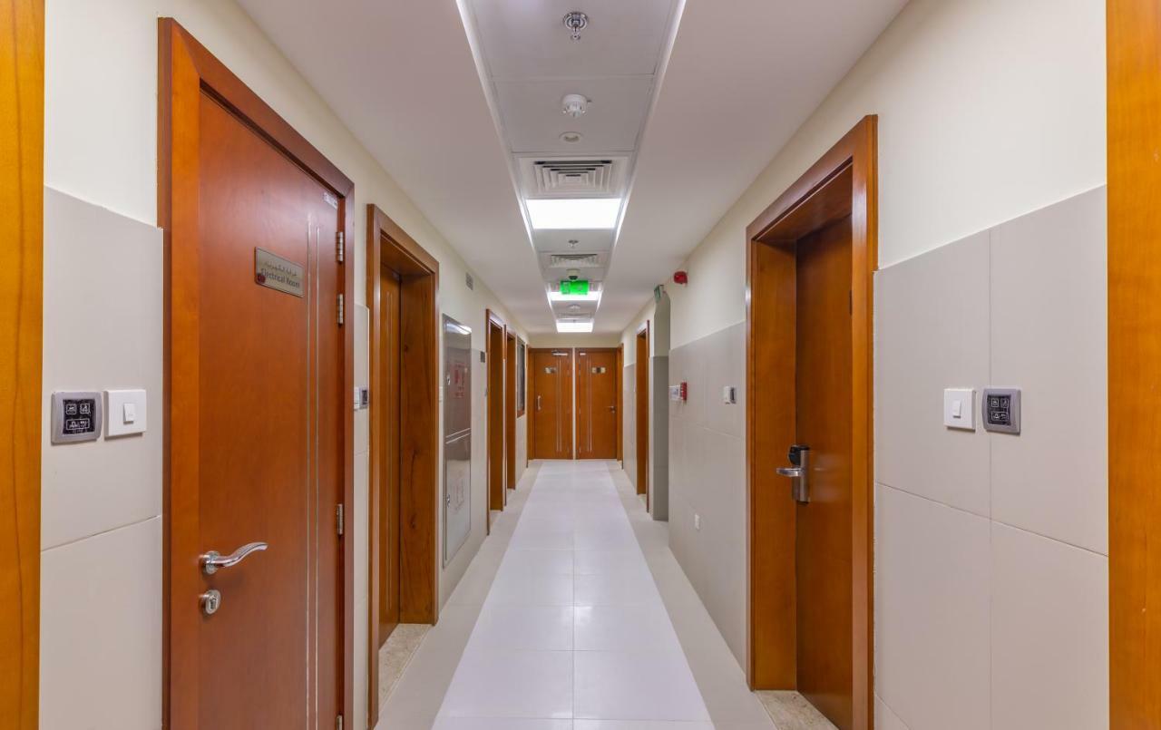 Click City Hotel